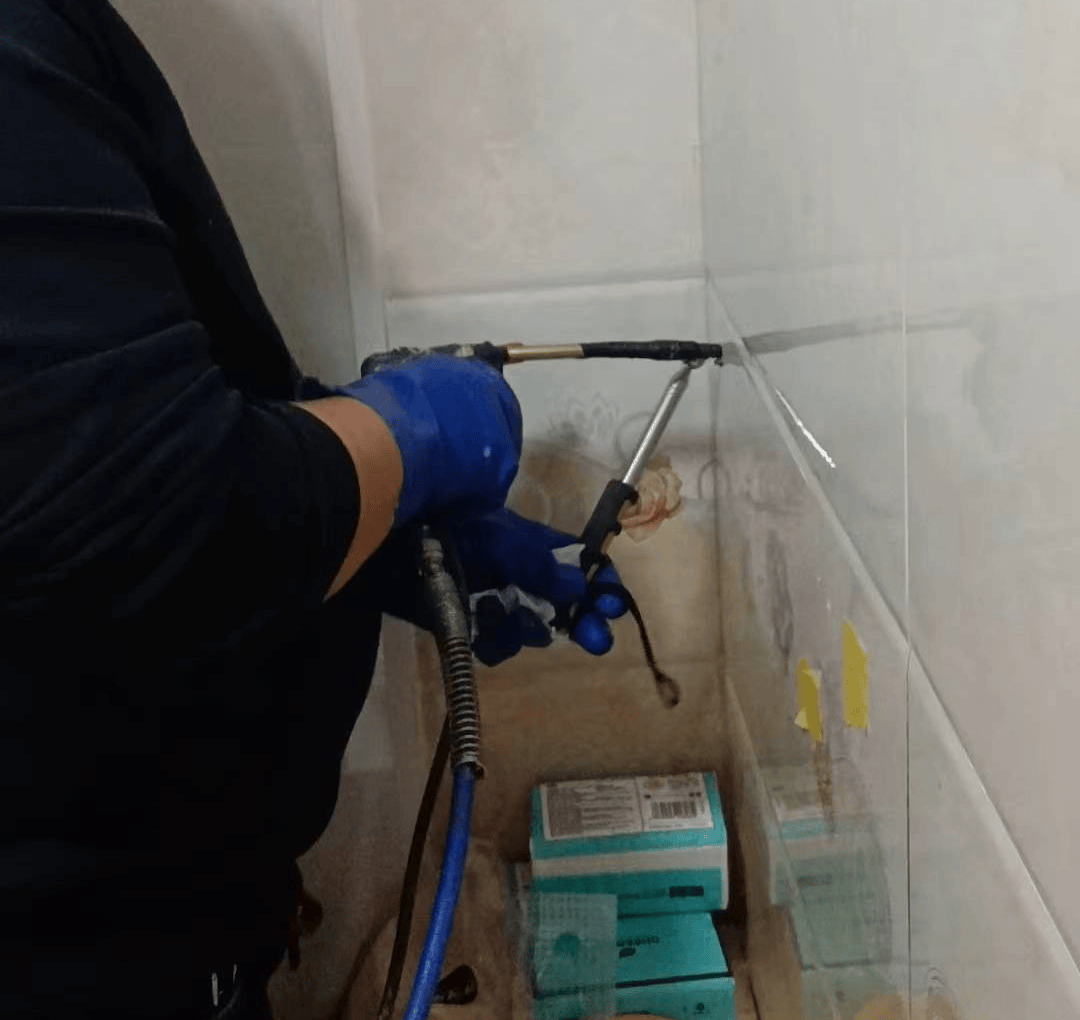 墙砖大面积空鼓会脱落吗(墙面的大块瓷砖空鼓的如何补救?) 墙砖大面积空鼓会脱落吗(墙面的大块瓷砖空鼓的如何补救?)