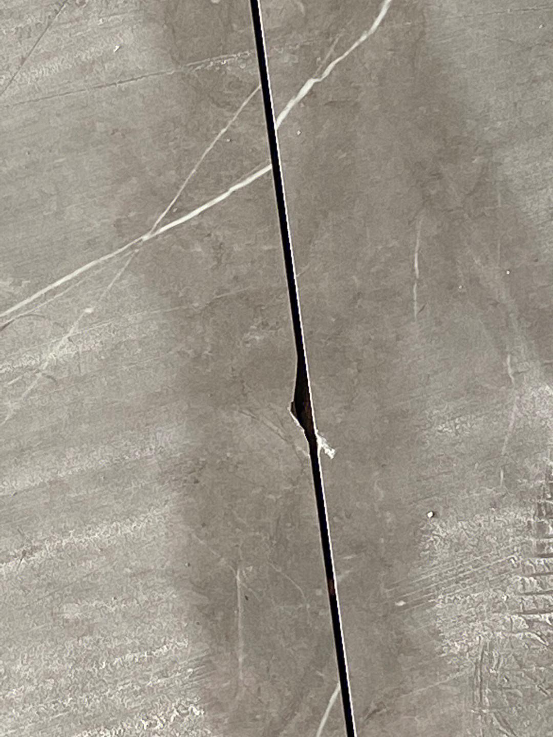 瓷砖破损用什么修复(瓷砖破损用什么东西修补最好) 瓷砖破损用什么修复(瓷砖破损用什么东西修补最好)